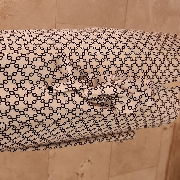 Patterned Tunic - Picture 3 of 6